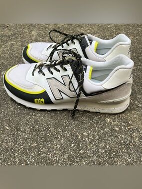 New balance men’s shoes 12